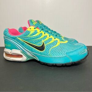 Womens NIKE Air Max Torch 4 Hyper Jade Running Shoes / Size 8